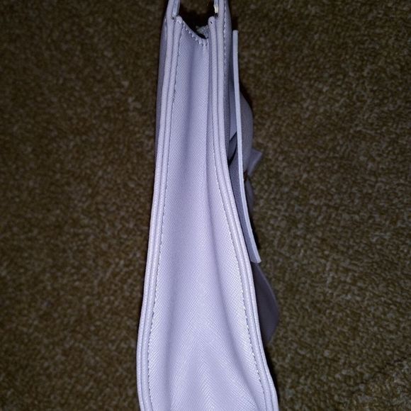 BETSEY JOHNSON PURSE - Picture 3 of 11